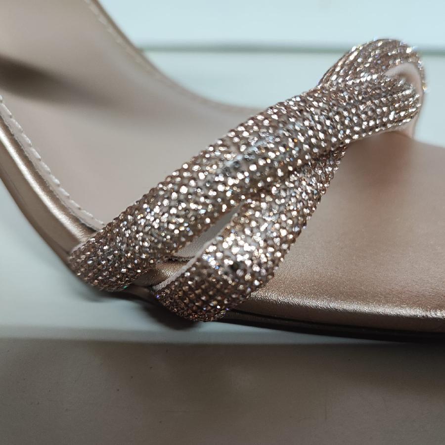 D-ALBERTA 935 - PINK/GOLD