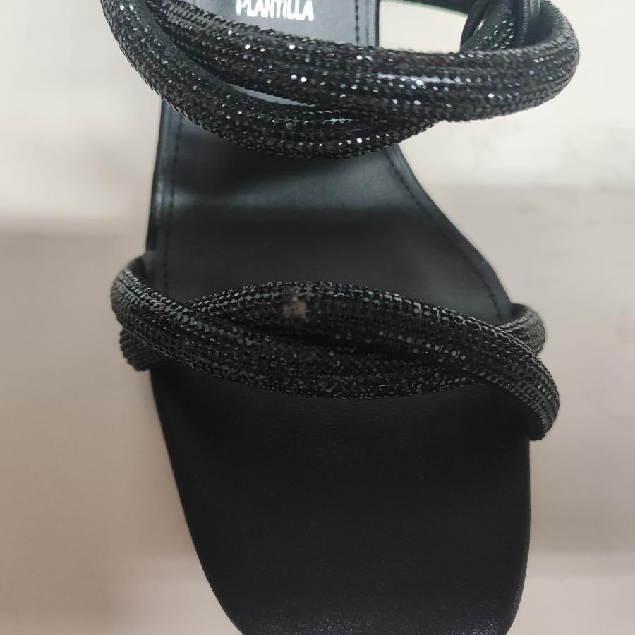 D-ALBERTA 935(2) - BLACK