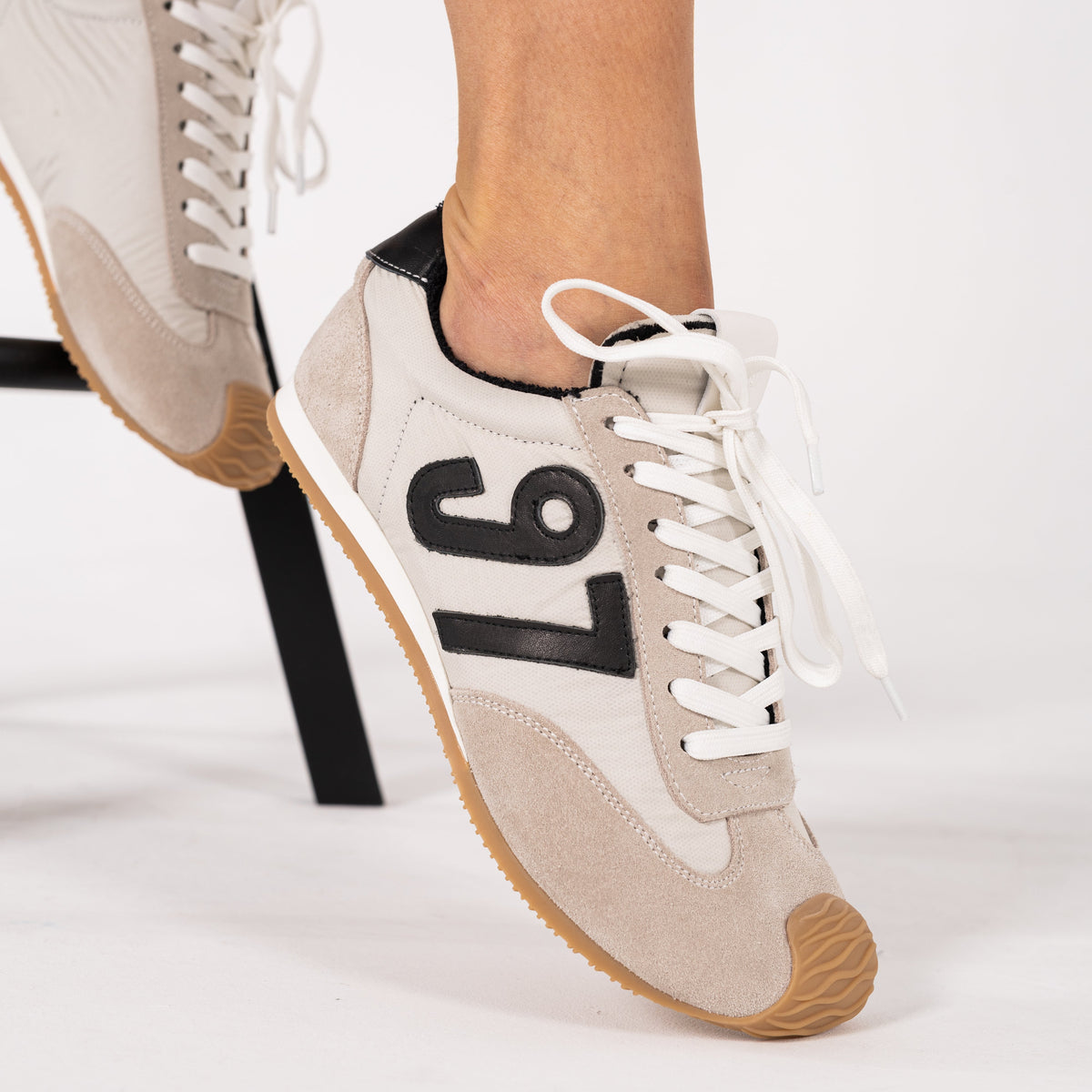 SAPATILHAS ABF-97 CELINE V211-03 BEIGE/BLACK