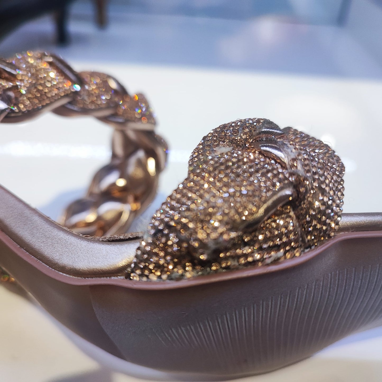 D-JENIFER-226 CHAMPAGNE