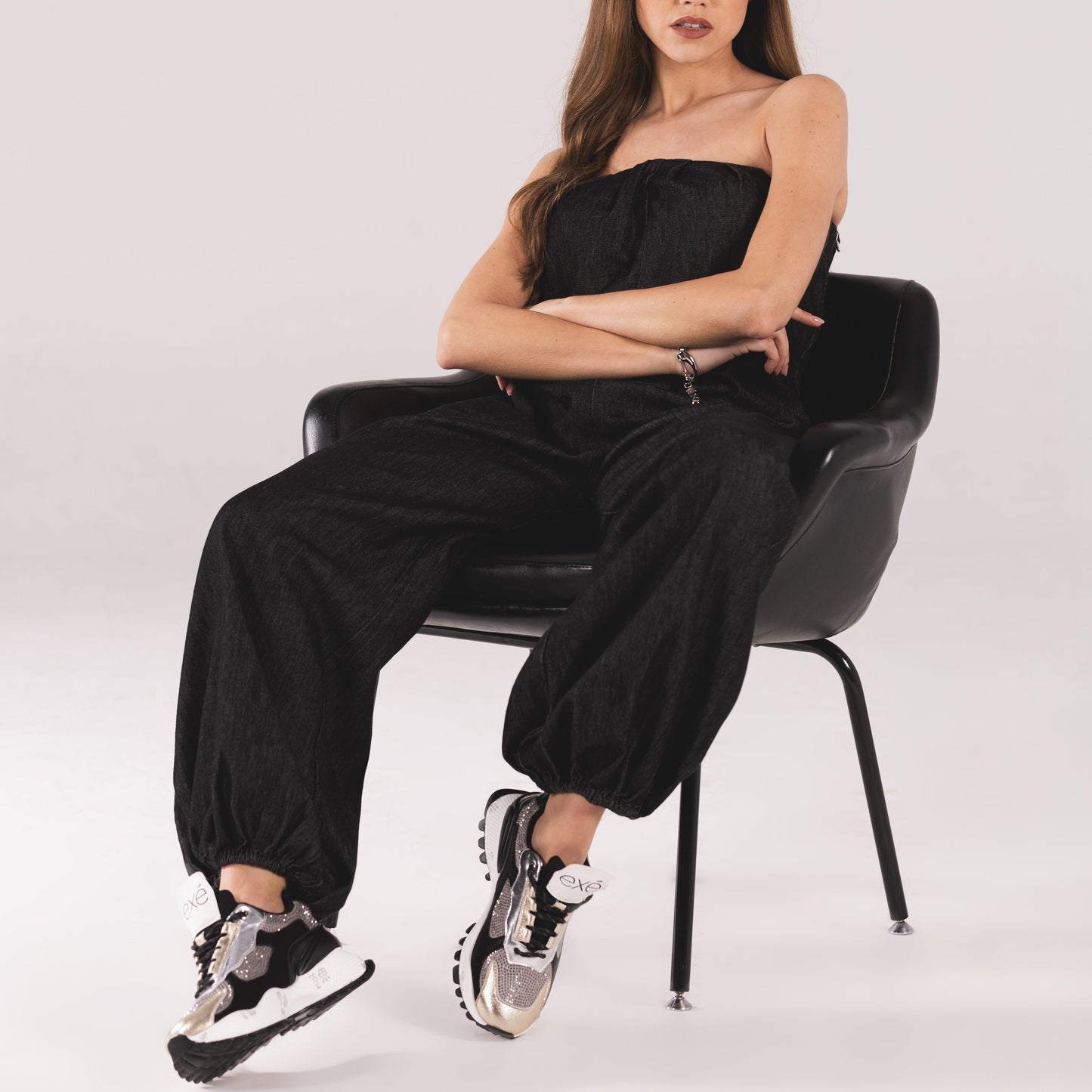 SAPATILHA EXE D190608-22A BLACK/GOLD