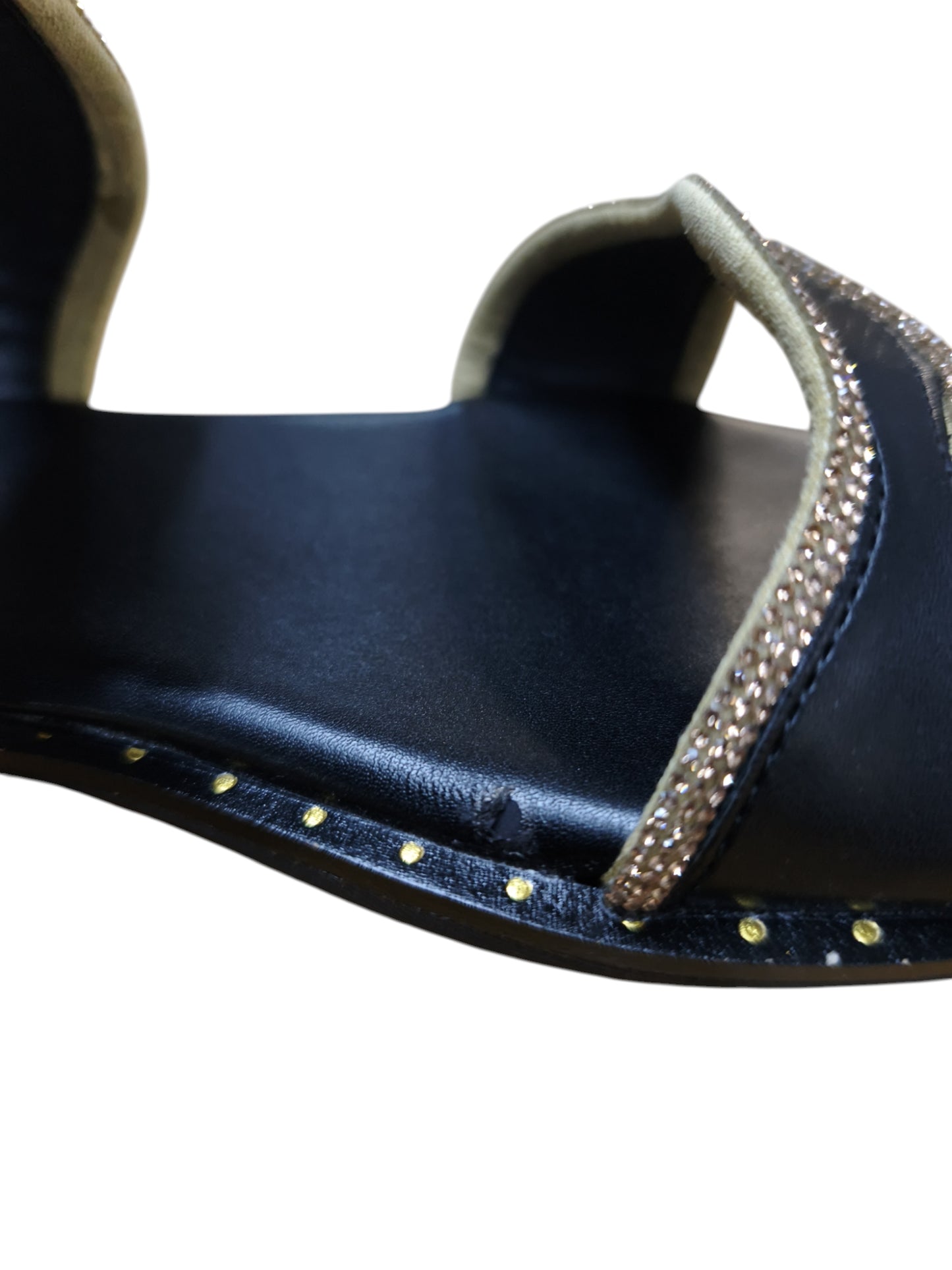 D-A2322-Y01 - BLACK